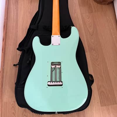 Fender FSR Special Edition Classic Series '60s Stratocaster 2014 - 2015 - Surf Green image 3