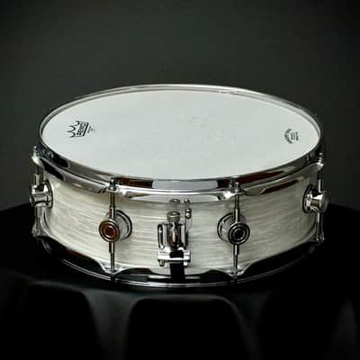 Custom Built Maple 14 x 4 Inch Snare Drum White Oyster Maple Snare Drum 2025 - White Oyster Wrap image 2