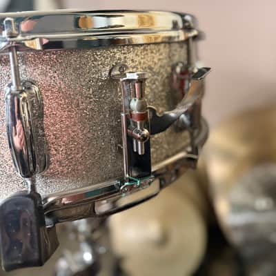 Slingerland Hollywood Ace 14"x5" Snare Drum, 1970, Silver Sparkle image 5