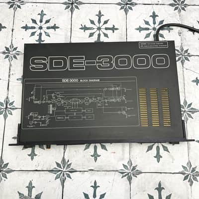Roland SDE-3000 Digital Delay image 5