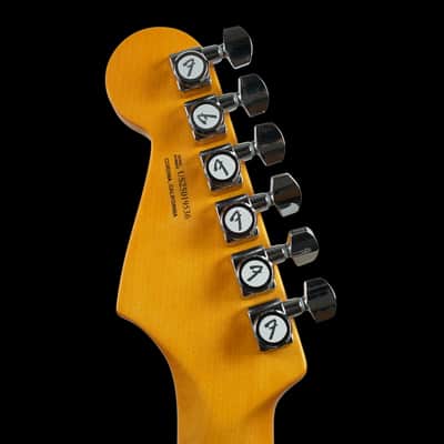 fender American Ultra II Stratocaster In Avalanche image 6