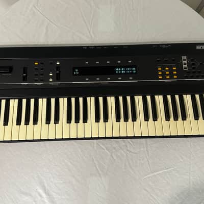Ensoniq ESQ-1 Wave Synthesizer 1986 - Black image 1