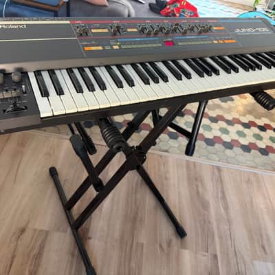 Roland Juno-106 Serviced image 4