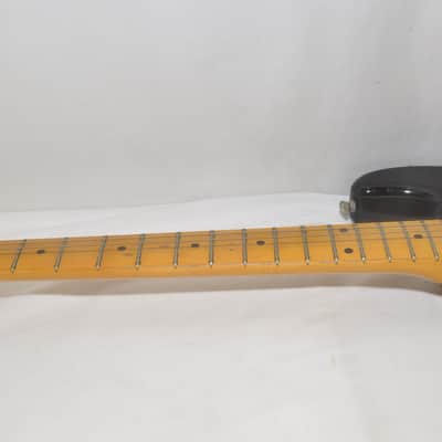 FENDER JAPAN Stratocaster Lefty Electric Guitar Ref. No 7207 image 10