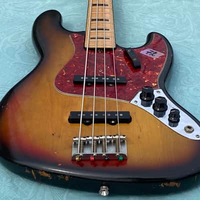 Fender Jazz Bass 1972 - Suburst - Maple Fingerboard with Black Blok image 3