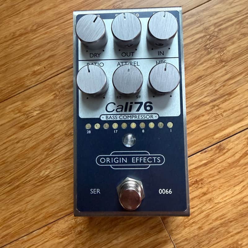Origin Effects Cali76 Bass Compressor