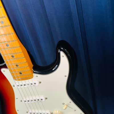Fender American Ultra Stratocaster with Maple Fretboard 2019 - Kinman Hx Pickups - Ultraburst image 6