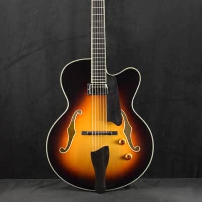 Eastman AR503CE-SB Archtop Sunburst image 2