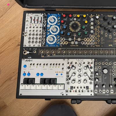 ALM/Busy Circuits ALM035 ASQ-1 Sequencer Eurorack Synth Module