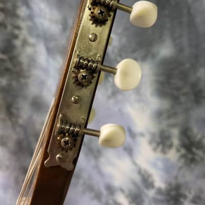 Vintage 1967 Silvertone Classical Guitar Model 660 Kay Built Natural New Strings Original Hard Shell Case image 9