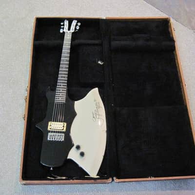 1981 Kramer 6 String Axe Guitar. 25 In The World. Signed. Yep, The Most Rare Of All The Axes! image 12