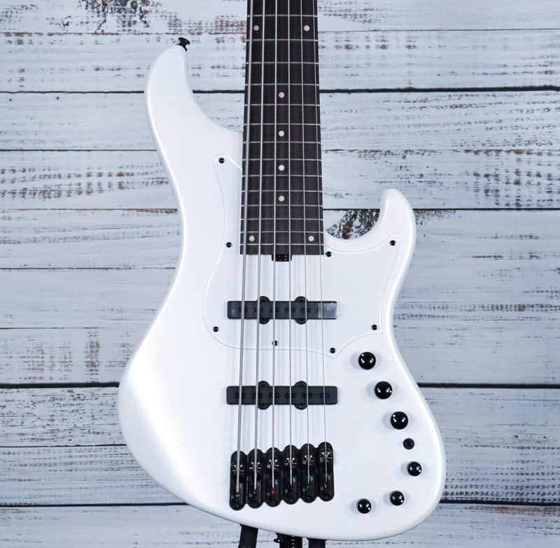 Ibanez Mode MDM1006 6-String Bass w/Bag | Pearl White image 1