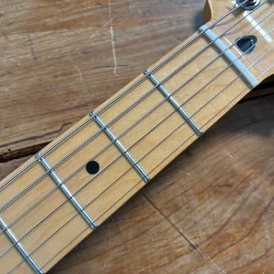 Fender Stratocaster player series 2018 - Butter cream image 4