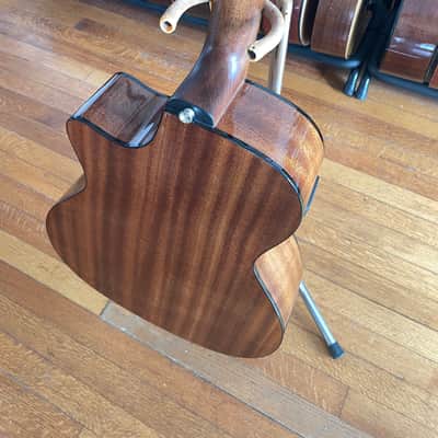 Alvarez ag60cear grand auditorium cutaway with armrest bevel, electronics 2020s - natural/gloss image 9