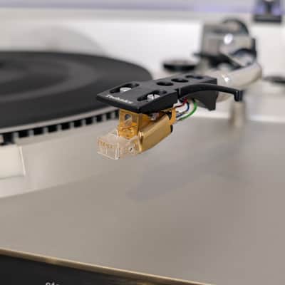 Technics SL-235 Automatic Turntable / Mint / w Empire 2000 III Cartridge image 5