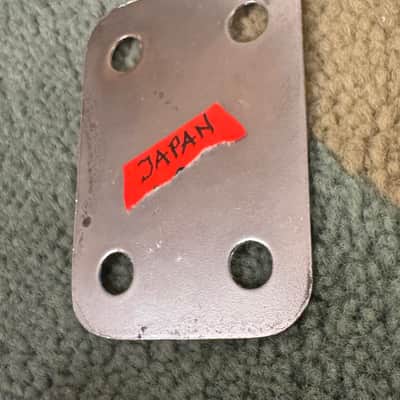 Unknown Neck plate made in Japan [screw holes 25,5mm/ 42,5mm apart 60s-80s - Chrome image 3