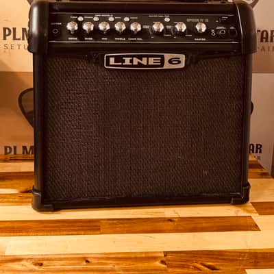 Line 6 Spider IV 15 15-Watt 1x8" Digital Modeling Guitar Practice Amp 2009 - 2016 - Black image 1