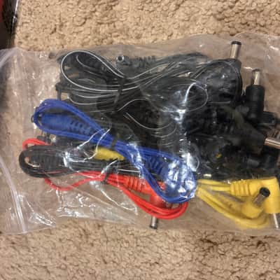 Gator GTR-PWR-8 Power Supply With 8 Isolated Outputs 2010s - Black image 4