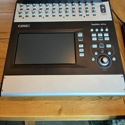 QSC TouchMix-30 Pro Touch Screen Compact Digital Mixer with iPad stand and rack mount image 2