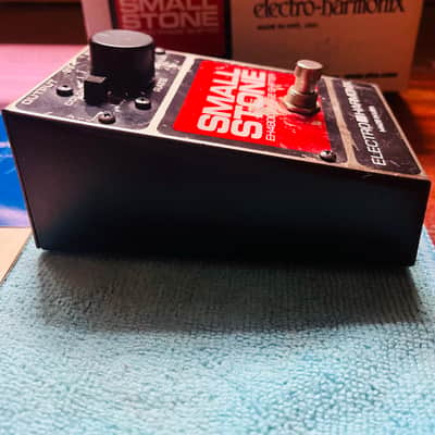 Electro-Harmonix EH4800 Small Stone Phase Shifter V4 1998 - 2006 image 6