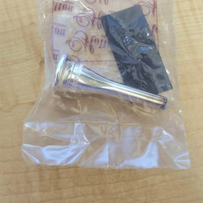 Holton H2850MC Farkas Series French Horn Silver Mouthpiece, Medium image 2