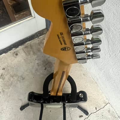 Fender American Professional II Stratocaster with Maple Fretboard 2020 - Present - Black image 23