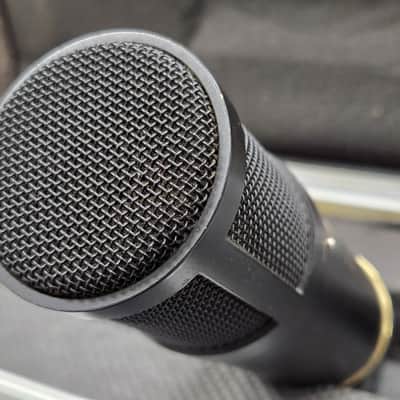 Sontronics STC-2 Large Diaphragm Condenser Mic - Black image 8