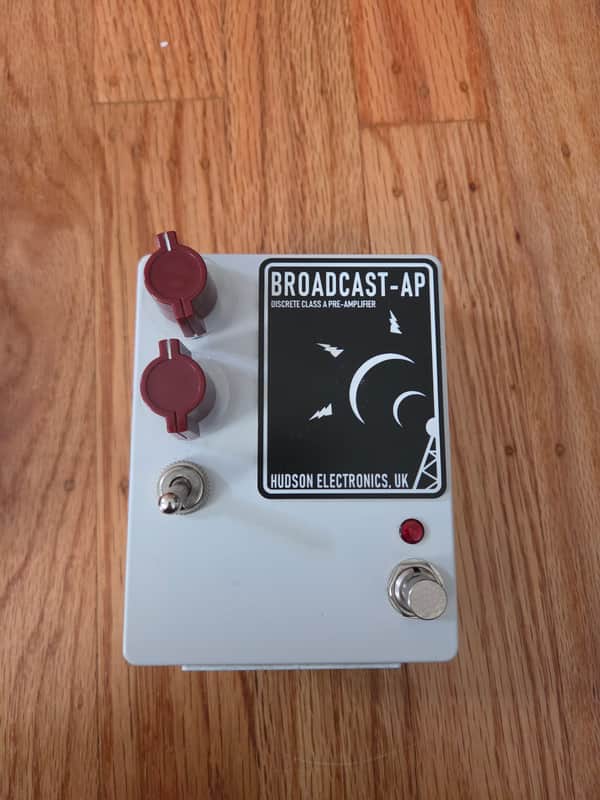 Hudson Electronics Broadcast-AP Ariel Posen Signature