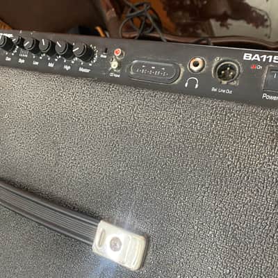 Ampeg BA-115HP 220-Watt 1x15" Bass Combo 2007 - 2013 - Black image 4