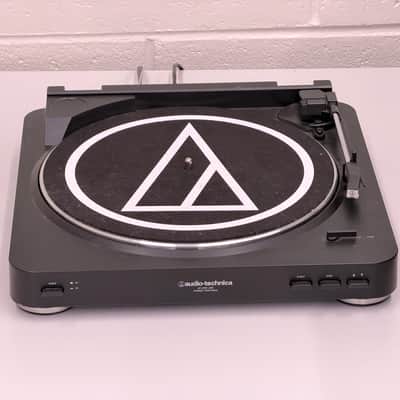 Audio-Technica AT-LP60USB Black Fully Automatic Belt Driven Turntable with USB 2010s - Black image 3