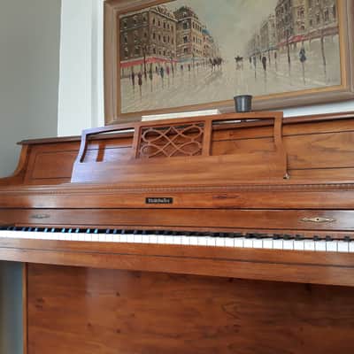 Vintage 1987 Baldwin 623 Upright Piano in Satin Walnut image 15
