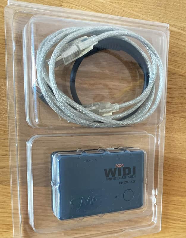 CME WIDI-X8 Wireless MIDI System – Like New image 1