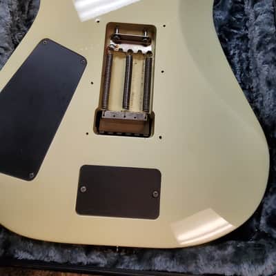 1989 Kramer Sustainer - White / Cream image 12