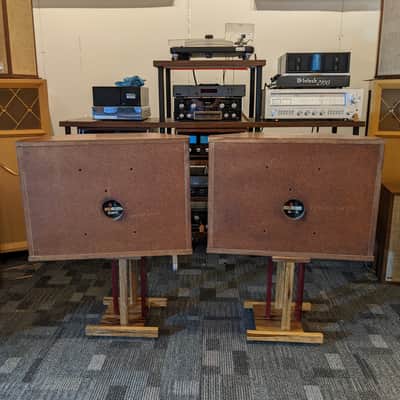 Acoustic Research AR-LST-2 Ultra-Wide Dispersion Speakers 2nd of 2 pairs in stock image 18