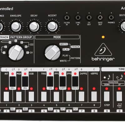 Behringer TD-3-BK Analog Bass Line Synthesizer - Black