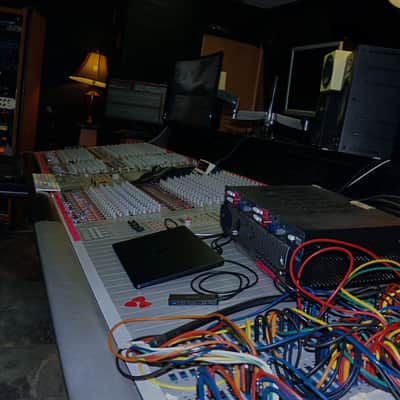 D&R Octagon Analog Recording Console 39-Channel – 48 Bus Inline, 78 Motorized Faders, Automation, Studio Ready, Large Format image 3
