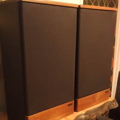 Advent Legacy II Speakers image 10