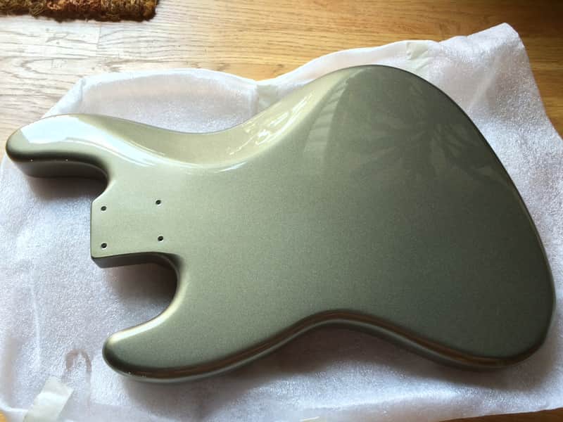 Warmoth Fender Replacement Jazz/J-Bass Body 2006 - Custom Metallic
