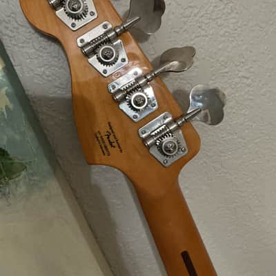 Squier Classic Vibe '70s Precision Bass 2015 - Present - Black image 5
