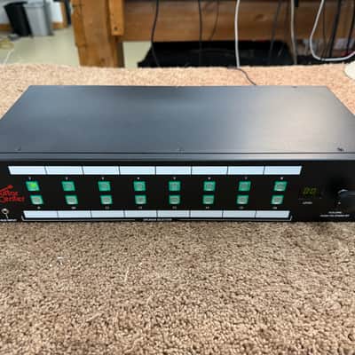 2JW Design Active Monitor Switcher Box 19"  16 Channel image 2