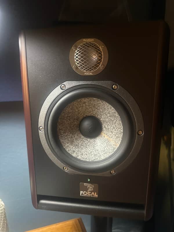 Focal Solo6 Be Powered Studio Monitor (Pair) 2010s - Gray image 1