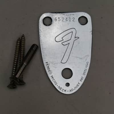 1974 Fender Neck Plate and Screws (M-446) image 1