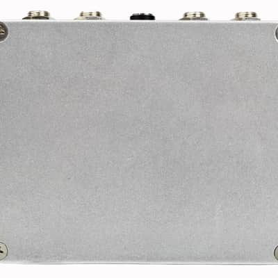 Ceriatone Mini Klein-ulator Solid State Effects Loop Buffer Pedal - Silver image 4