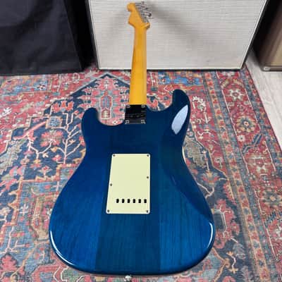 Fender FSR Quilt Top Stratocaster Model ST62-QT-AQB - Aquamarine Blue image 15