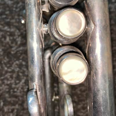 Vintage vintage 1970s Bach Stradivarius step up  Professional Model  37 Trumpet and Hardshell case Silver-Plated image 9