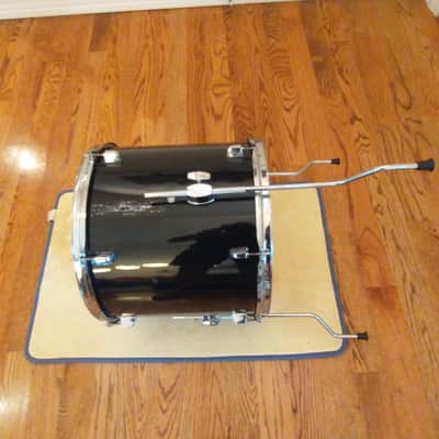 Pearl Roadshow 16 round x 14 floor tom on legs gloss black excellent condition image 6