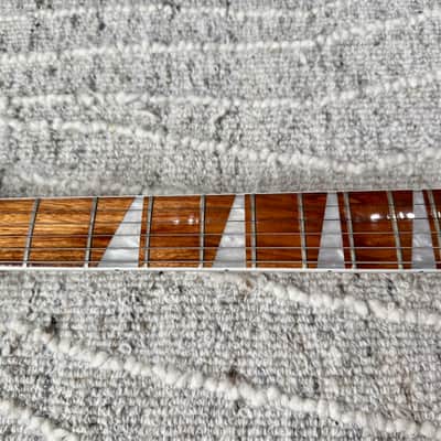 Rickenbacker 360 2023 - Mapleglo image 9