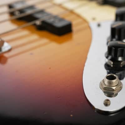 1968 – Fender Jazz Bass - Sunburst image 16