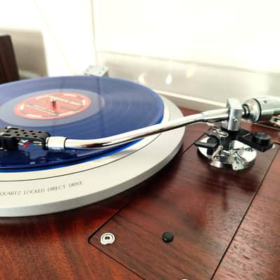 Victor TT 81 + CL-P1 – Turntable image 7