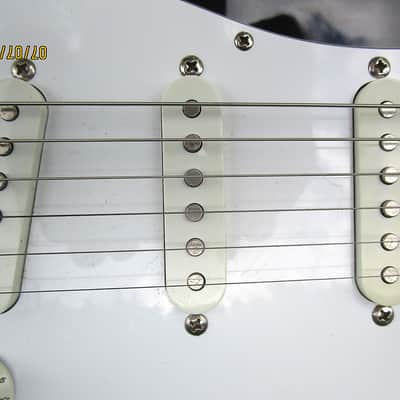 Fender Squier Stratocaster Guitar, 1993, Mexico, Black, Excellent Condition image 4